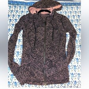 Lululemon hooded nulu jacket